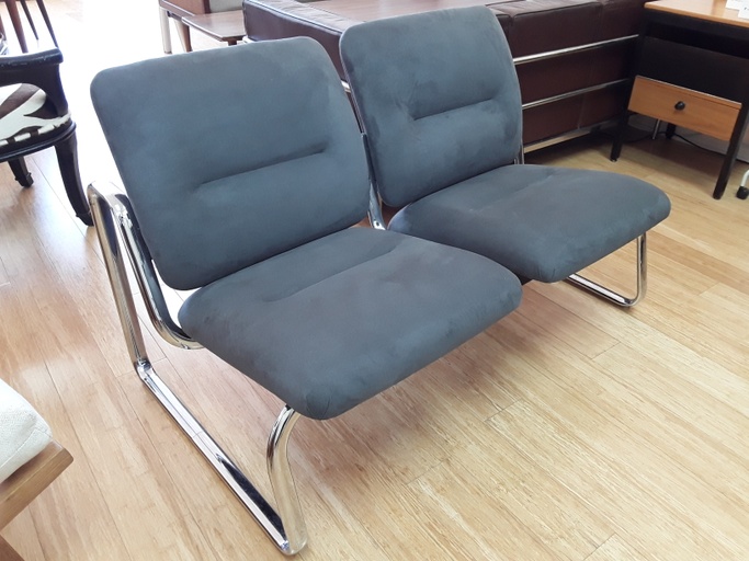 Tubular Chrome and Microfiber 2-seater Loveseat