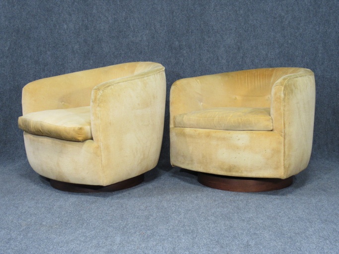 Pair of Danish Mid-Century Modern Milo Baughmann style Swivel Club Chairs with Gold Velvet Fabric and Teak Base 