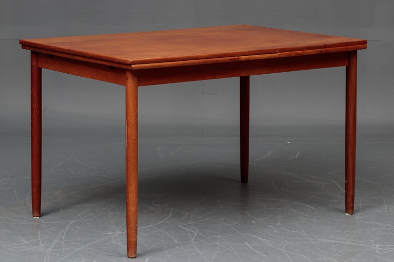 Danish Modern Teak Extension Dining Table with Two Pull-Out Leaves