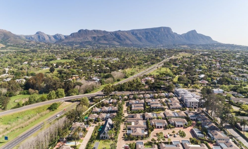 Bergvliet,  Cape Town area profile