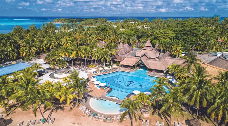 Indulge in 4-Star Elegance with Mauritius Vacation Deals including Flights. Explore Beachcomber Package with Flights at Shandrani Beachcomber Resort & Spa.