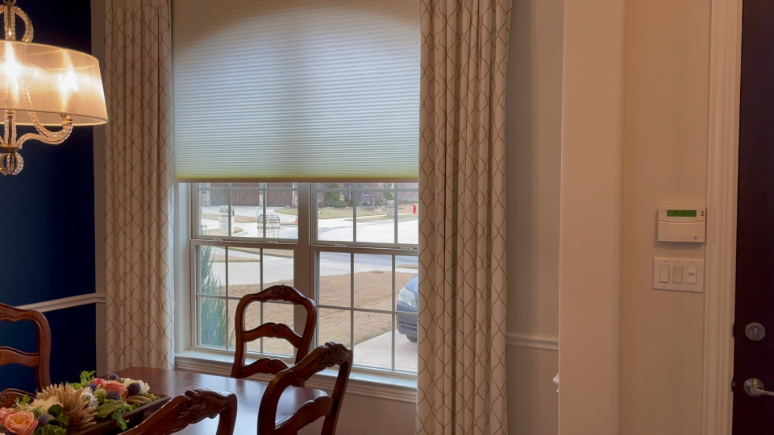 Love is Blinds Fort Worth TX (817) 854-1551 Honeycomb Shades