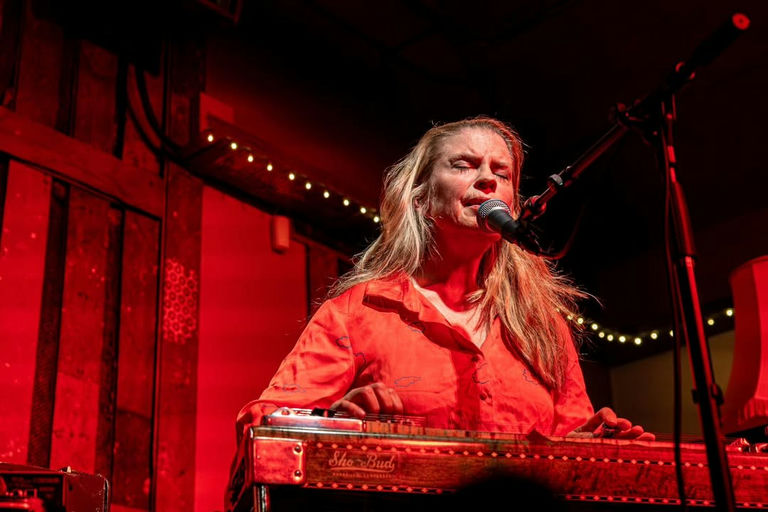 MAGGIE BJÖRKLUND TRIO ÅBNEDE SÆSONEN MED ET BRAG