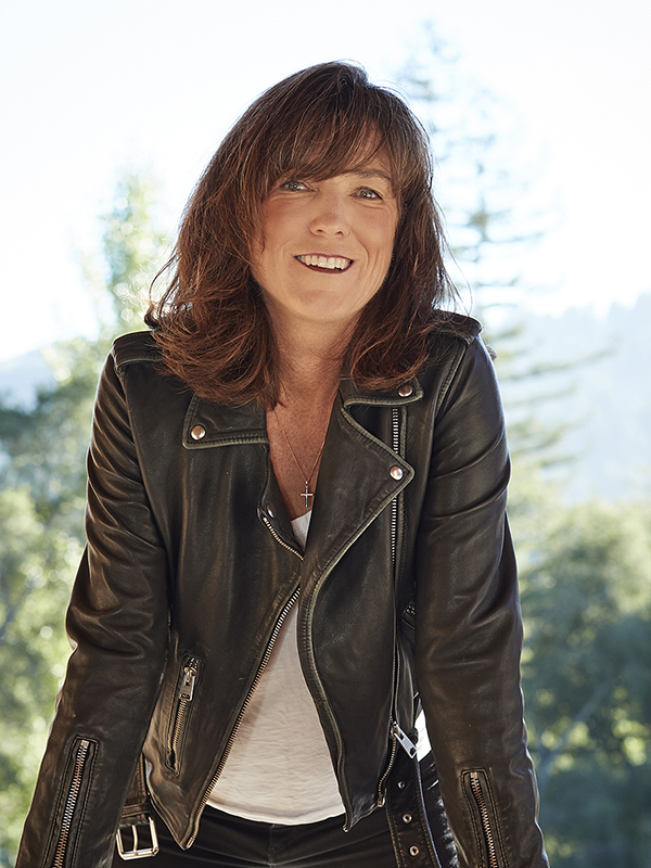 Linda Yates
