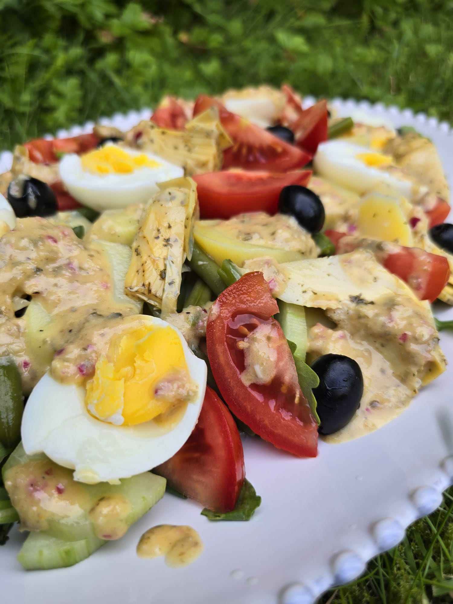 My Nicoise salad 2 ways - vegetarian or with salmon (traditional mode & Thermomix)