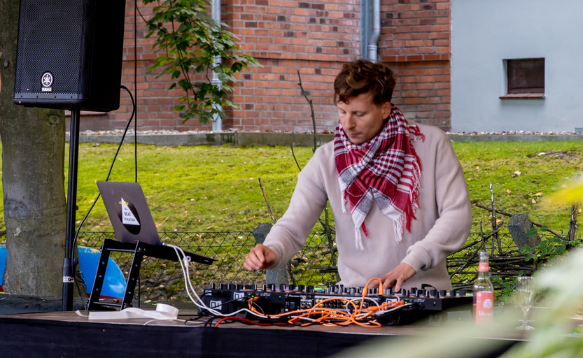 02-Atmo-12-dj.png