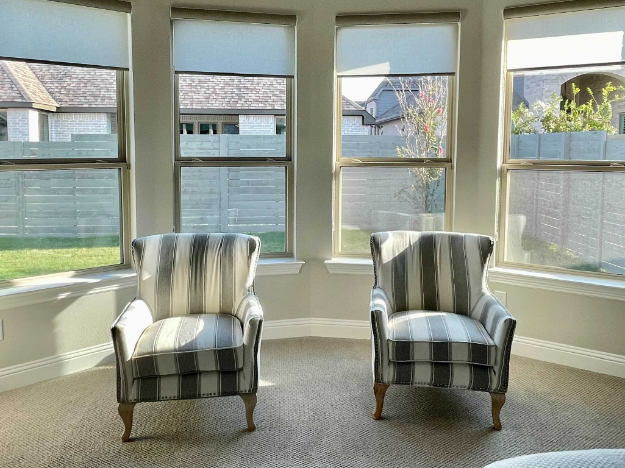 Love is Blinds Denton TX 1332 Teasley Ln, Denton, TX 76205, USA (940) 204-0142 Roller Shades Installation