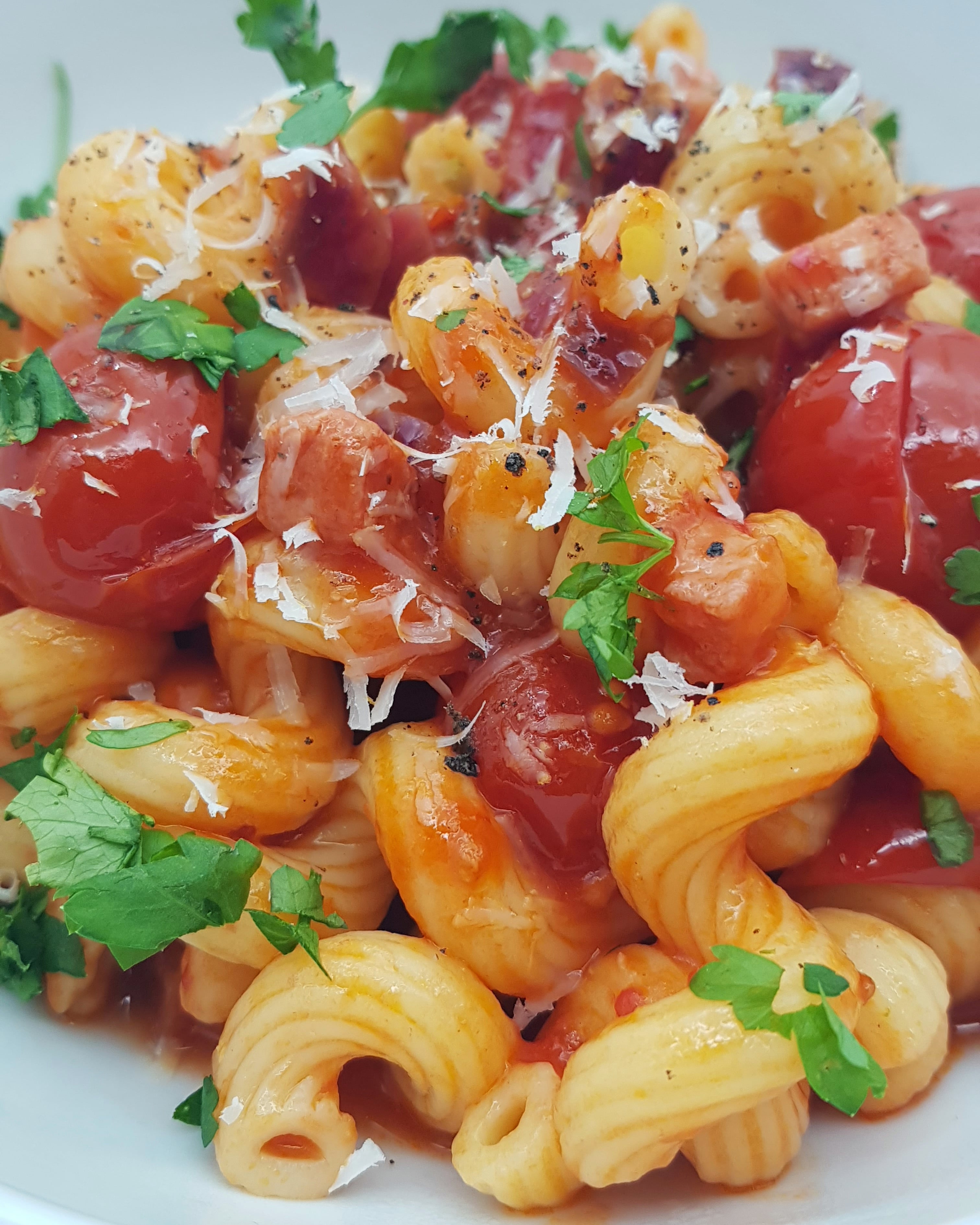 Pasta alla Amatriciana - Kirschtomaten, Pancetta und Weisswein (traditionel & Thermomix)