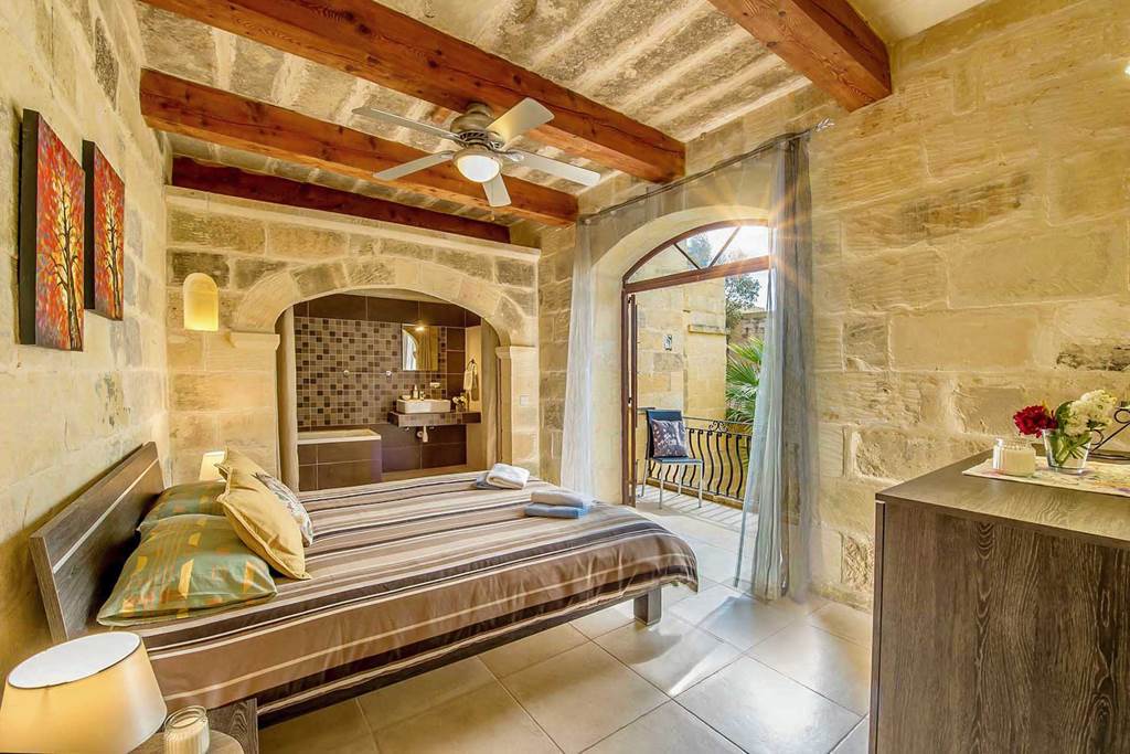MLA_84350_Villa_Ta_Magsie_1022_02.jpg
