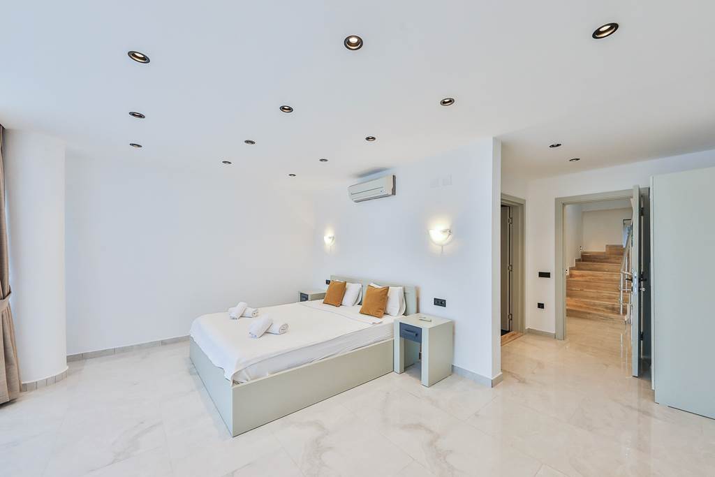 DLM_88632_Villa_Tzia_1224_05.jpg