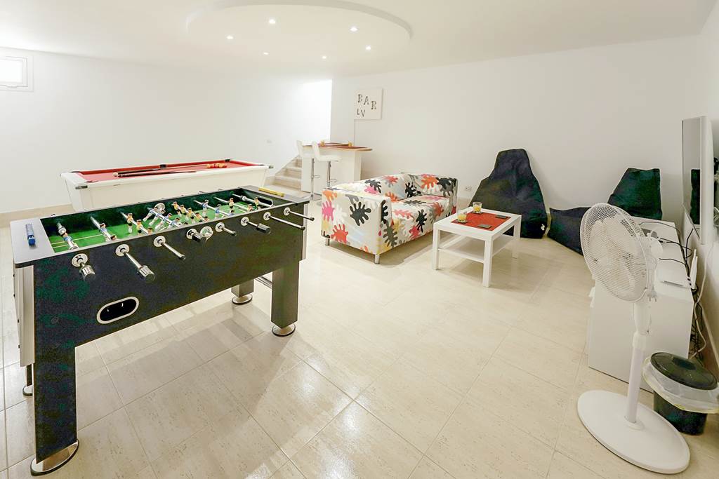 ACE_89054_Villa_Prado_0225_06.jpg