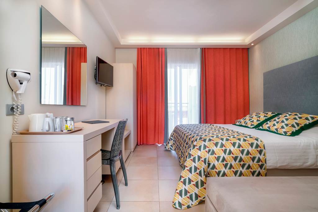 CFU_69624_Mareblue_Beach_Resort_0423_07.jpg