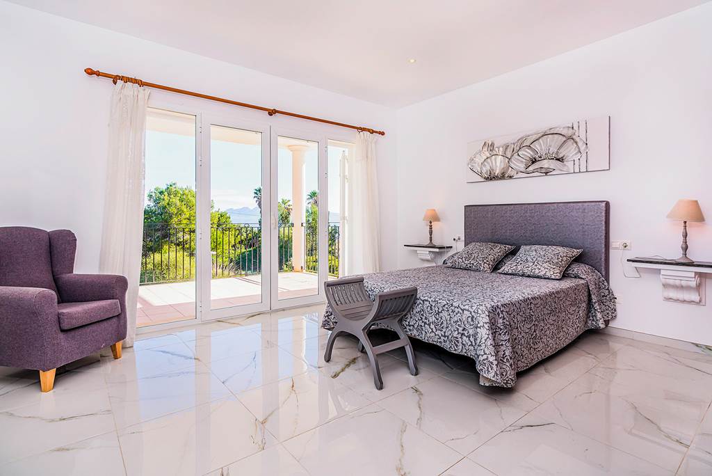 PMI_85467_Villa_Quiros_II_0523_03.jpg