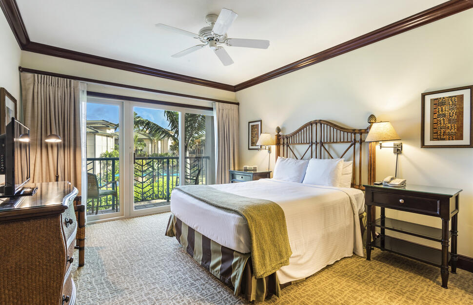 Waipouli-Beach-Resort-Spa-Kauai-by-Outrigger-4.jpg
