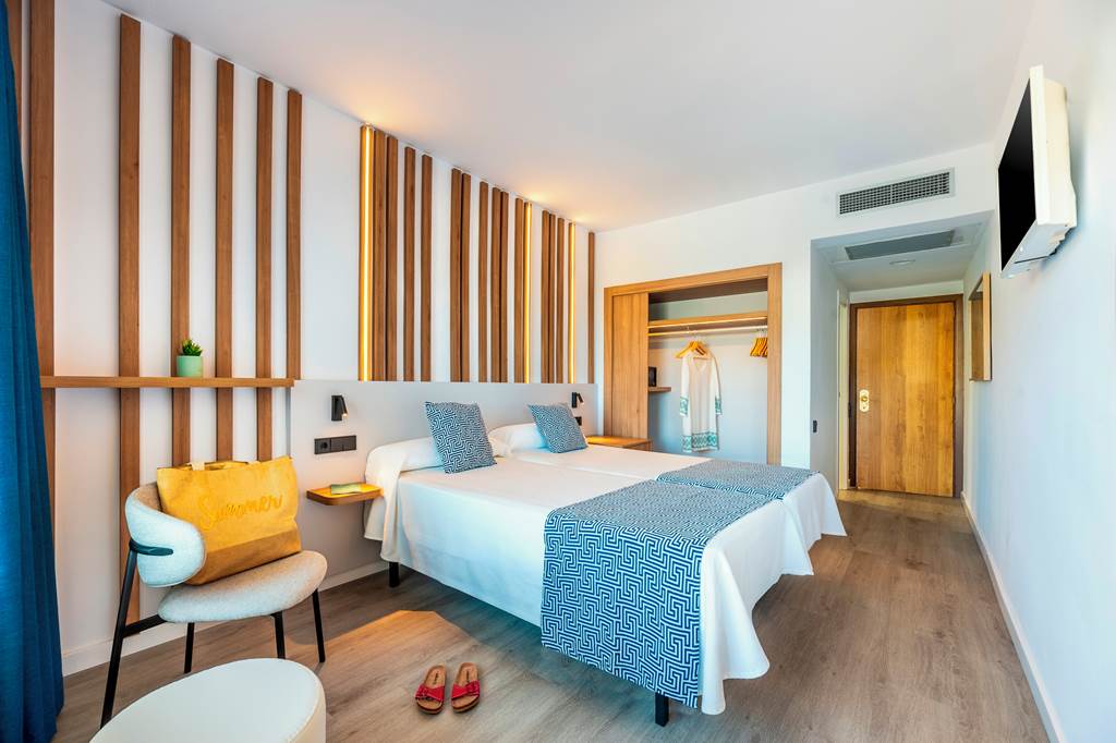 PMI_83699_Hotel_Vibra_Beverly_Playa_0424_03.jpg