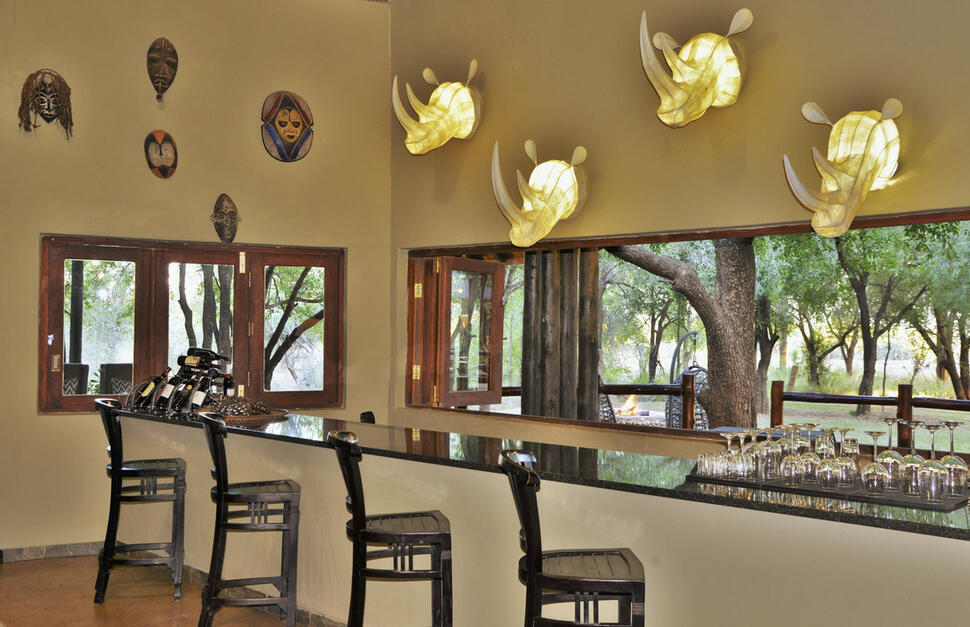 Black-Rhino-Game-Lodge-8.jpg
