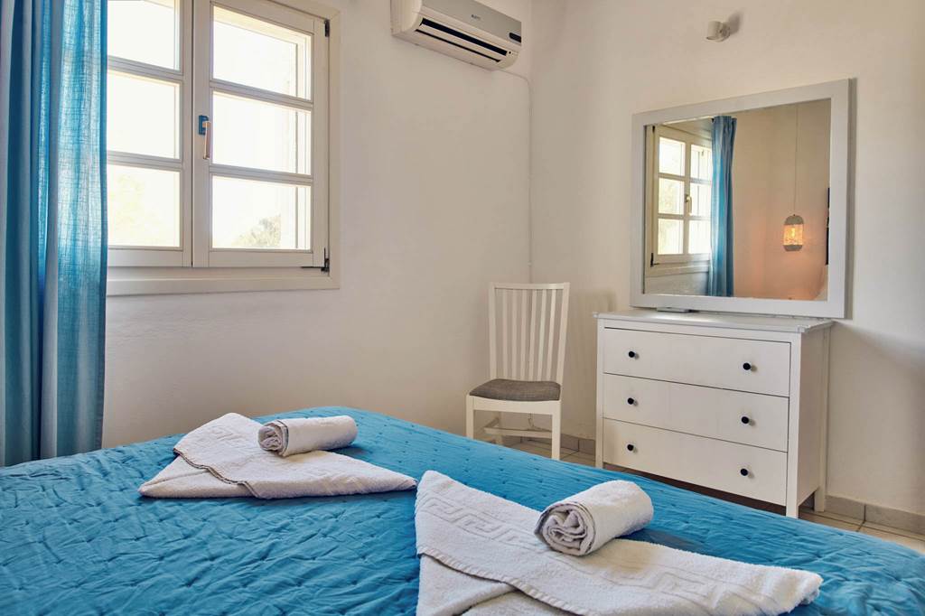 ZTH_88853_Villa_Periyali_Erato_0125_04.jpg