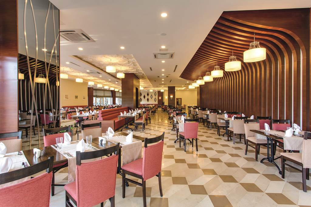 AYT_72168_Sherwood_Breezes_Resort_1218_03.jpg