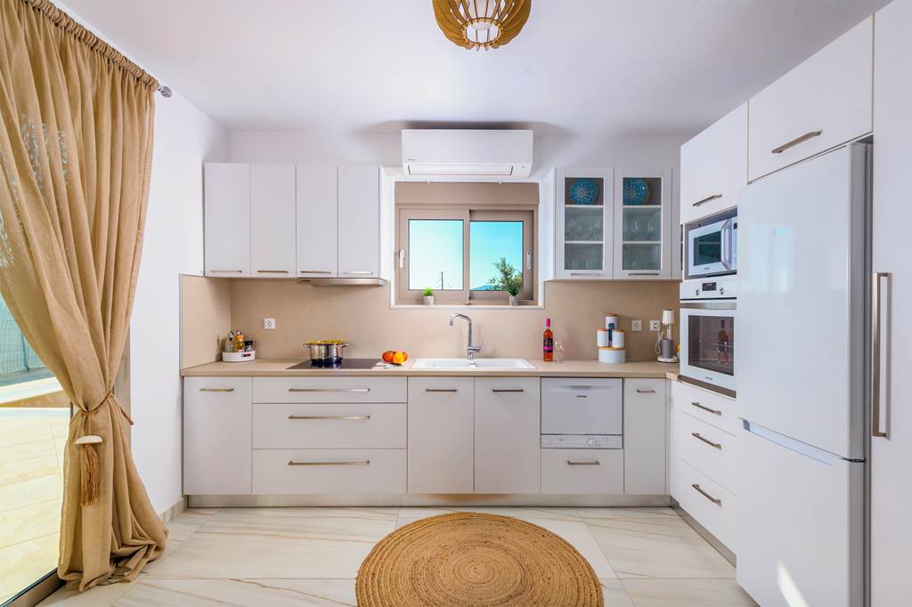 RHO_84697_Villa_Elios_Residence_1222_03.jpg