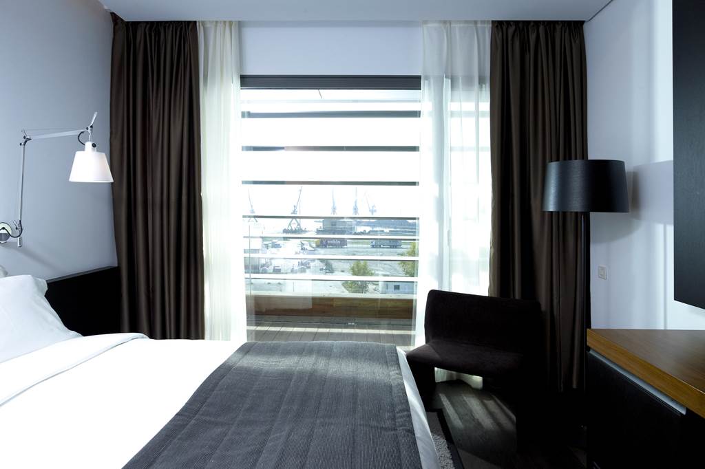 SKG_78678_The_Met_Hotel_0618_07.jpg