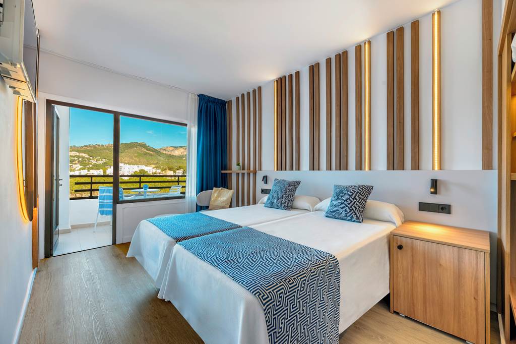 PMI_83699_Hotel_Vibra_Beverly_Playa_0424_04.jpg