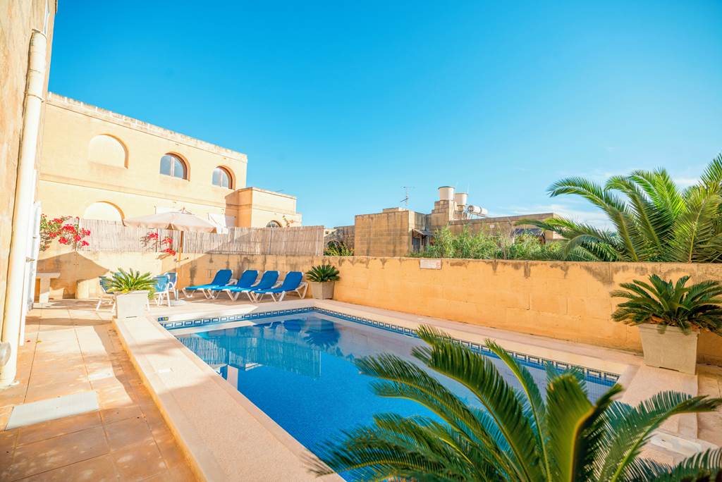 MLA_79939_Gozo_Villas-_Girardu_Three_Bedroom_Villa_0119_14.jpg