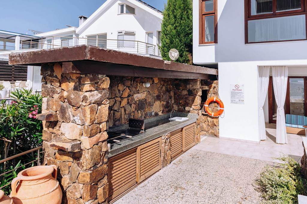PFO_88914_Z&X_Holiday_Villas_-_Villa_Karavi_0125_13.jpg