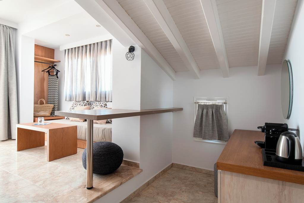 JSI_81834_Poseidon_Villas_0624_10.jpg