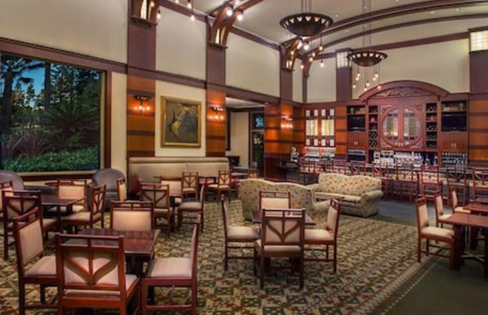 Disneys-Grand-Californian-Hotel-Spa-6.jpg