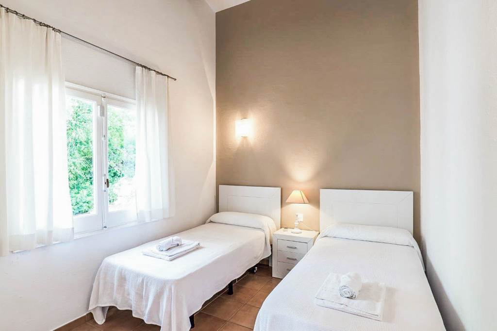 MAH_88832_Villa_Mariola_0125_09.jpg