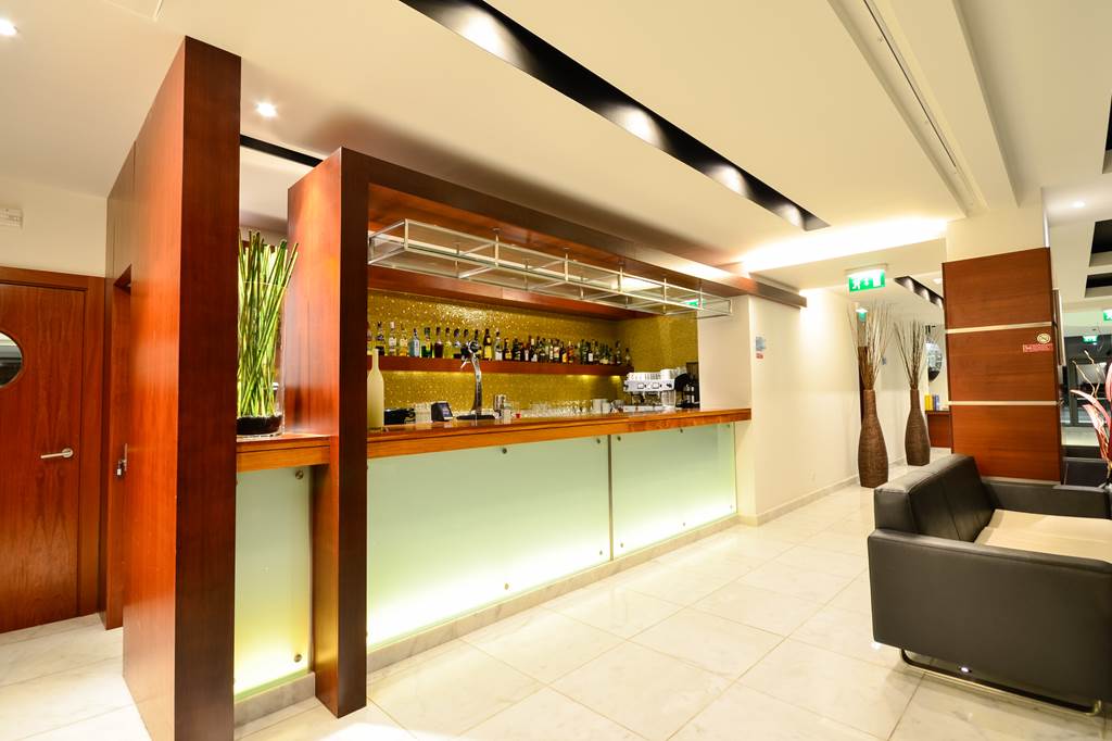 FAO_70156_Aquahsow_Park_Hotel_0618_24.jpg