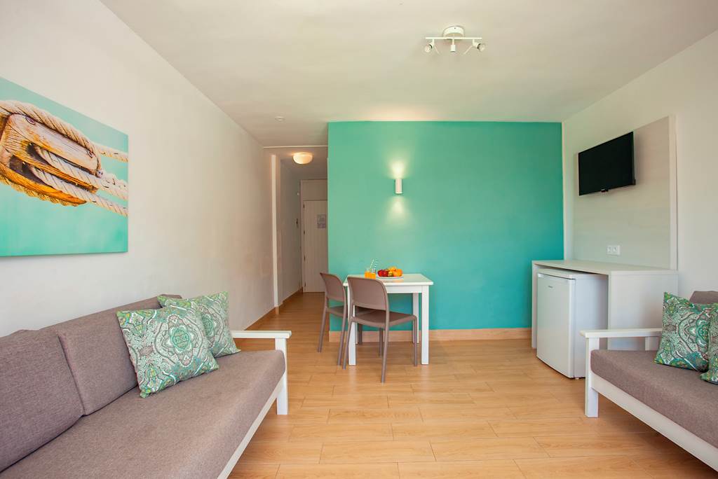 PMI_74936_Bei_Juan_Club_Sa_Coma_Apartments_0624_02.jpg