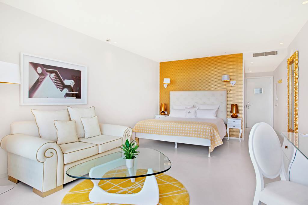 PMI_88180_Portals_Hills_Boutique_Hotel_Mallorca_0824_03.jpg