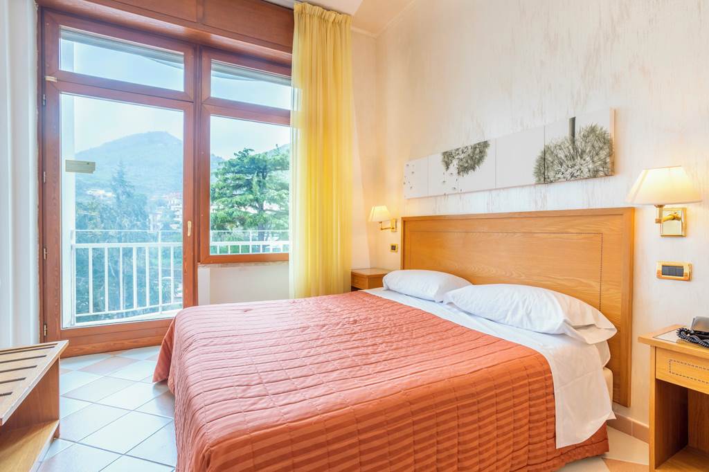 NAP_74690_Grand_Hotel_Moon_Valley_0623_02.jpg