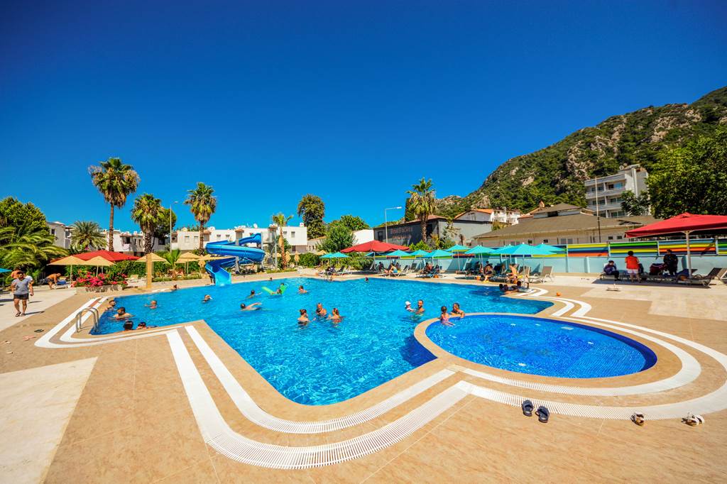 DLM_85243_Idas_Club_Hotel_0523_06.jpg