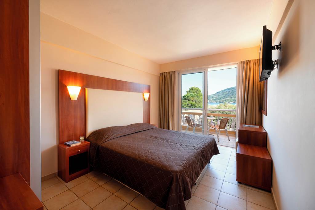 CFU_68853_Messonghi_Beach_Hotel_0724_09.jpg