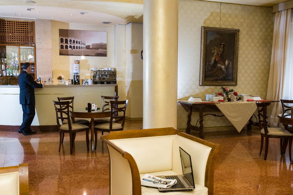 VRN_77656_Grand_Hotel_Des_Arts_1217_05.jpg