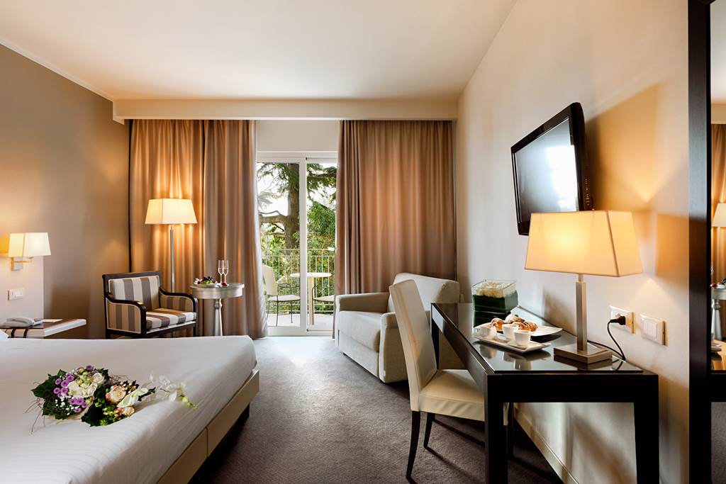 VRN_74885_Hotel_Villa_Rosa_0117_03.jpg