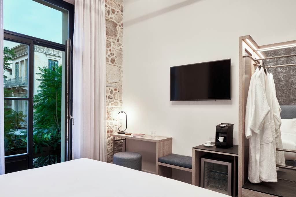 ATH_89110_NLH_Monastiraki_0125_14.jpg