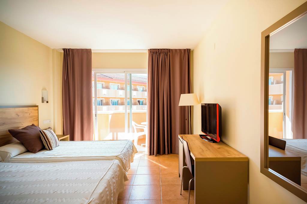 REU_85248_Ohtels_La_Hacienda_0120_09.jpg