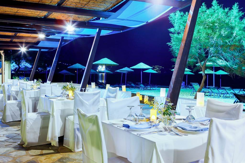 HER_86922_Apollonia_Beach_Resort_&_Spa_1223_14.jpg