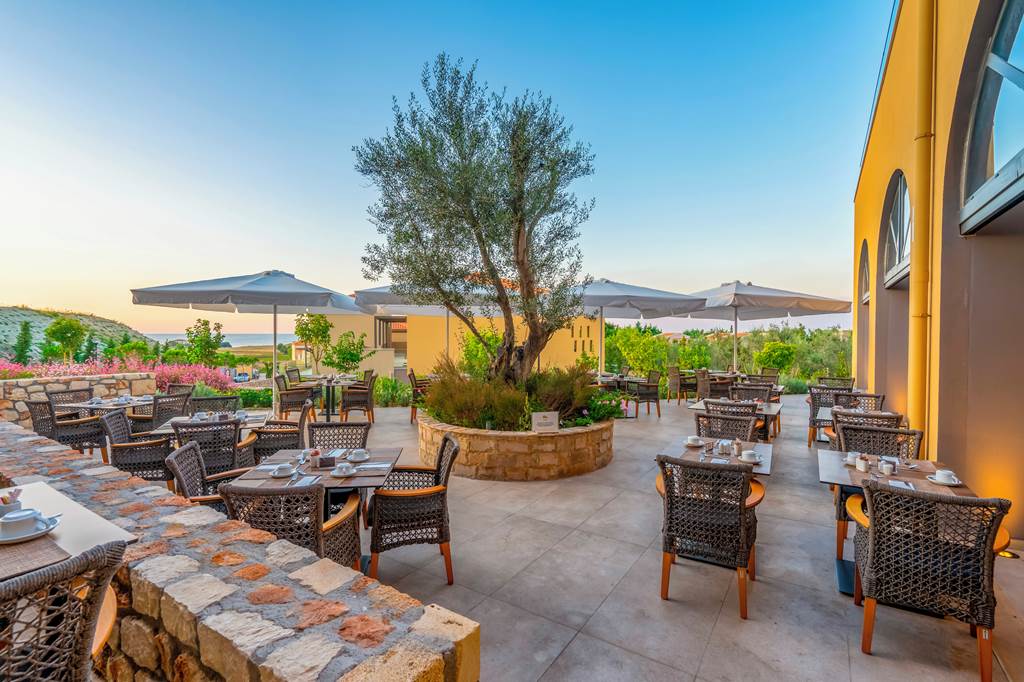 EFL_82425_Apollonian_Asterias_Resort_&_Spa_0720_13.jpg