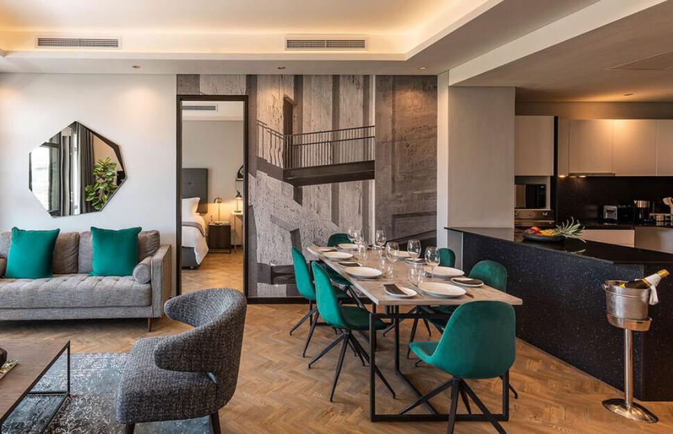 The-Onyx-Apartment-Hotel-2.jpg
