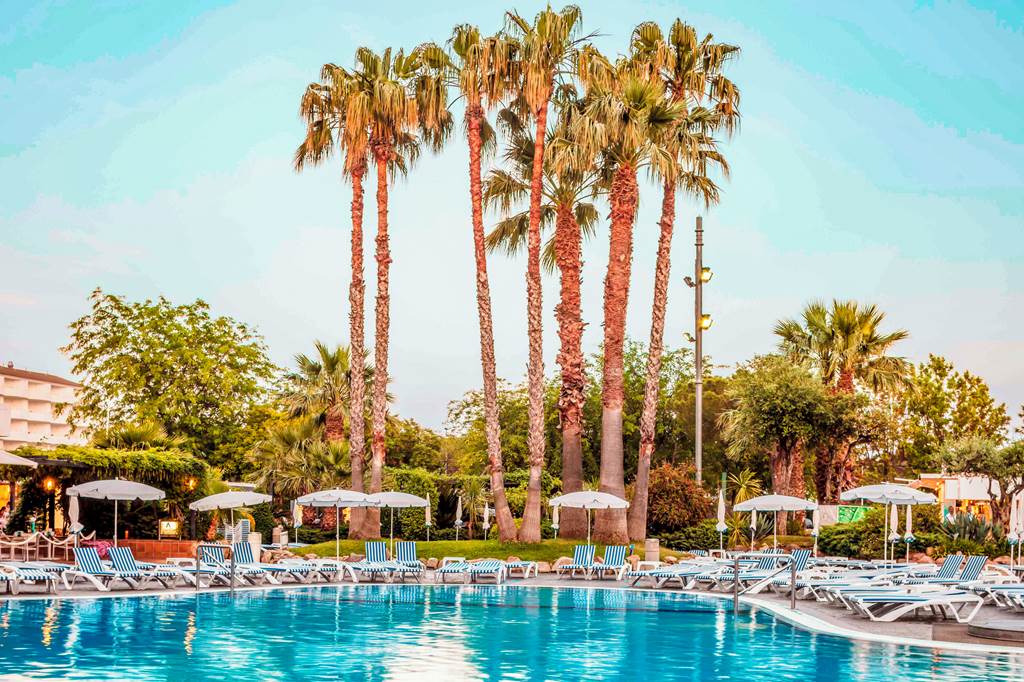 GRO_73329_Aqua_Hotel_Aquamarina_&_Spa_0722_02.jpg