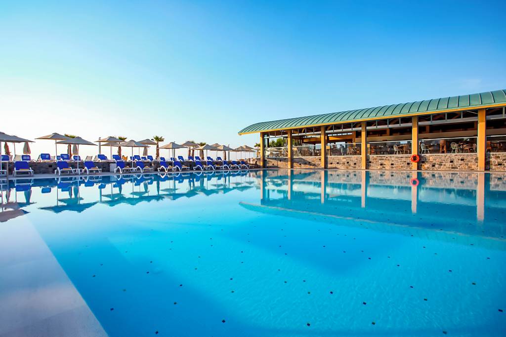 HER_70682_Arina_Beach_Resort_0921_07.jpg