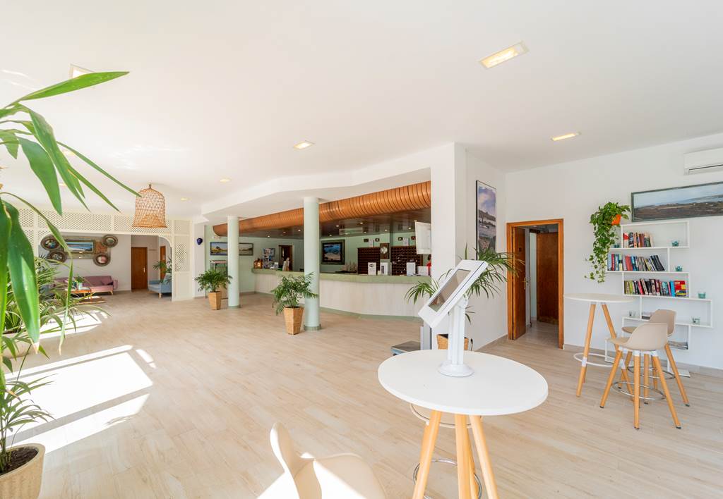 MAH_52914_Beach_Club_Apartments_Menorca_0422_10.jpg