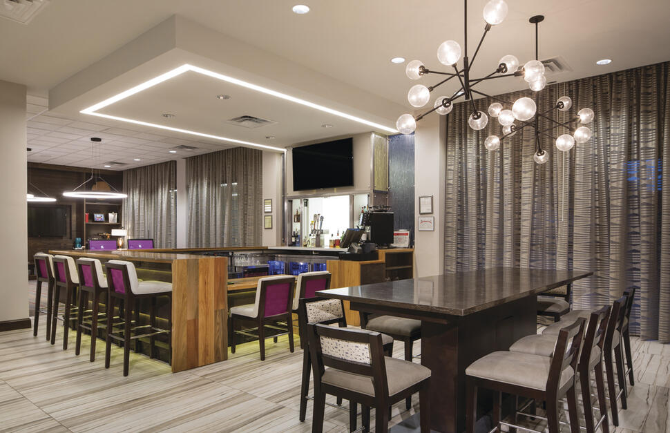 Crowne-Plaza-Memphis-8.jpg
