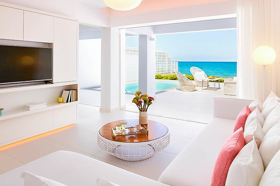 HER_81870_Grecotel_LUX_ME_White_Palace_0922_03.jpg