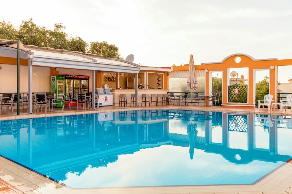 CHQ_80786_Nontas_Hotel_Apartments_0719_04.jpg
