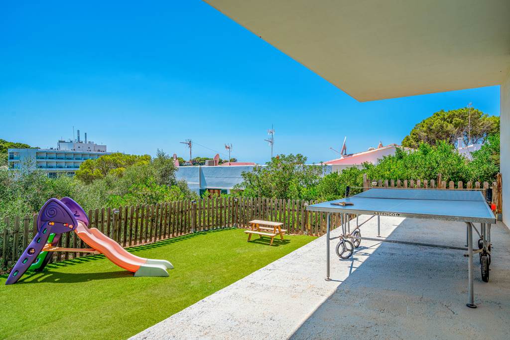 MAH_85763_Villa_Agueda_Menorca_0823_06.jpg